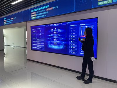 "新質生產力"潮涌鄭東新區 省市主流媒體團探訪中原科技城建設新篇章