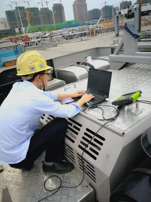 智能公司研發的首臺輪胎吊車型zrt300力矩限制器完成算法驗證