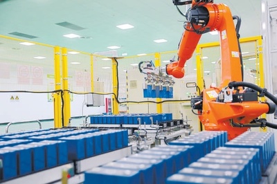 京企加速研發(fā)生產(chǎn)新型儲能裝備 “超級充電寶”持續(xù)擴容出新